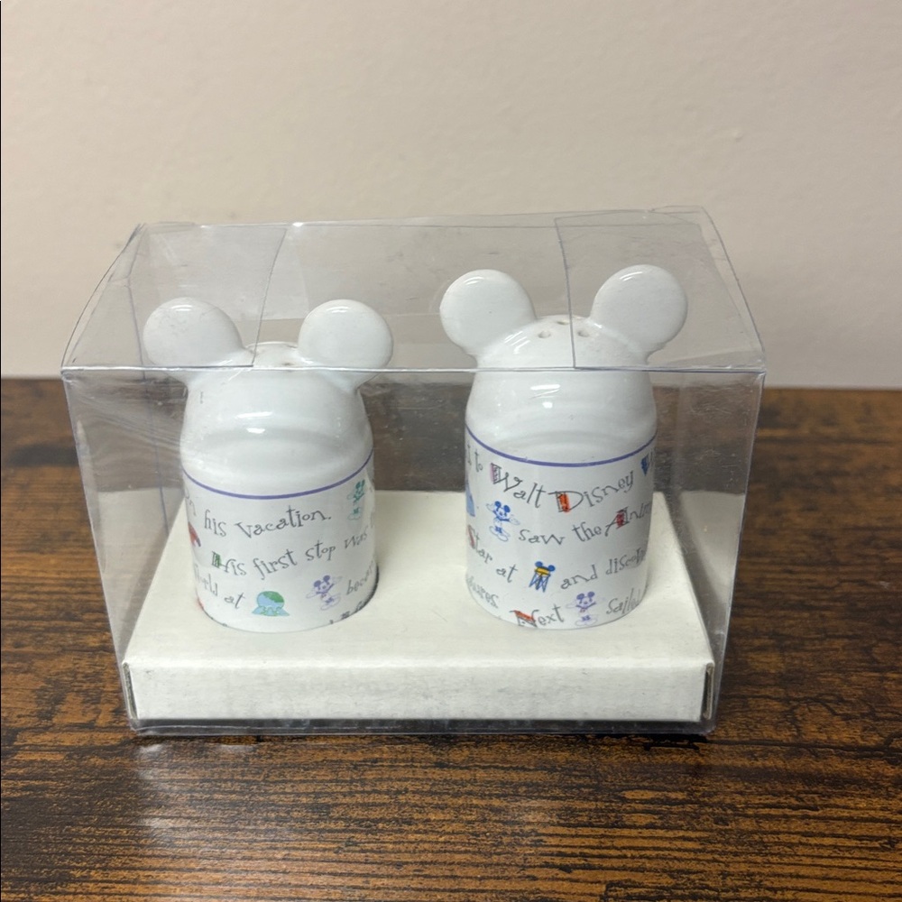 Mickey Mouse Ears Salt & Pepper Set